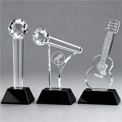 Trofeul microfonului de cristal